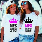 Marškinėliai: Mes šiandien valdom