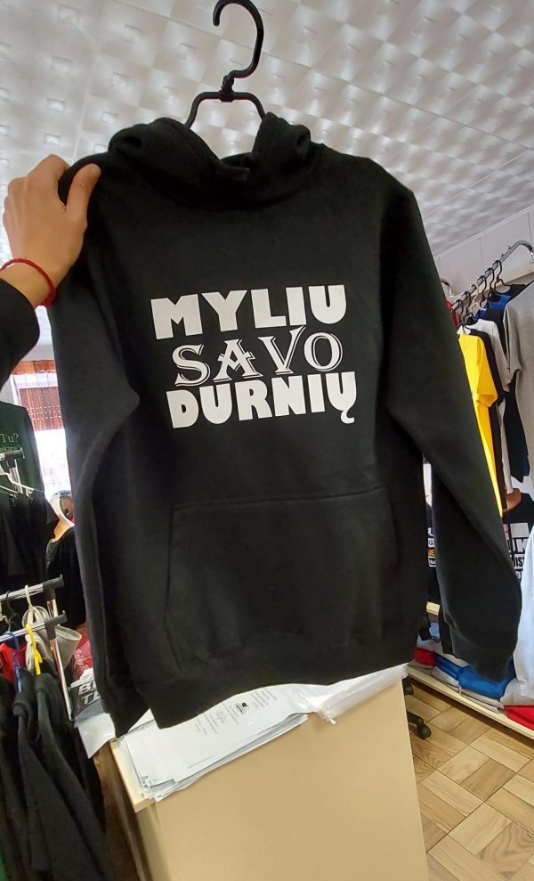 Džemperis: Myliu savo durnių