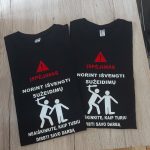Marškinėliai: Įspėjimas- norint išvengti sužeidimų
