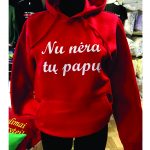 Džemperis: Nu nėra tų papų!