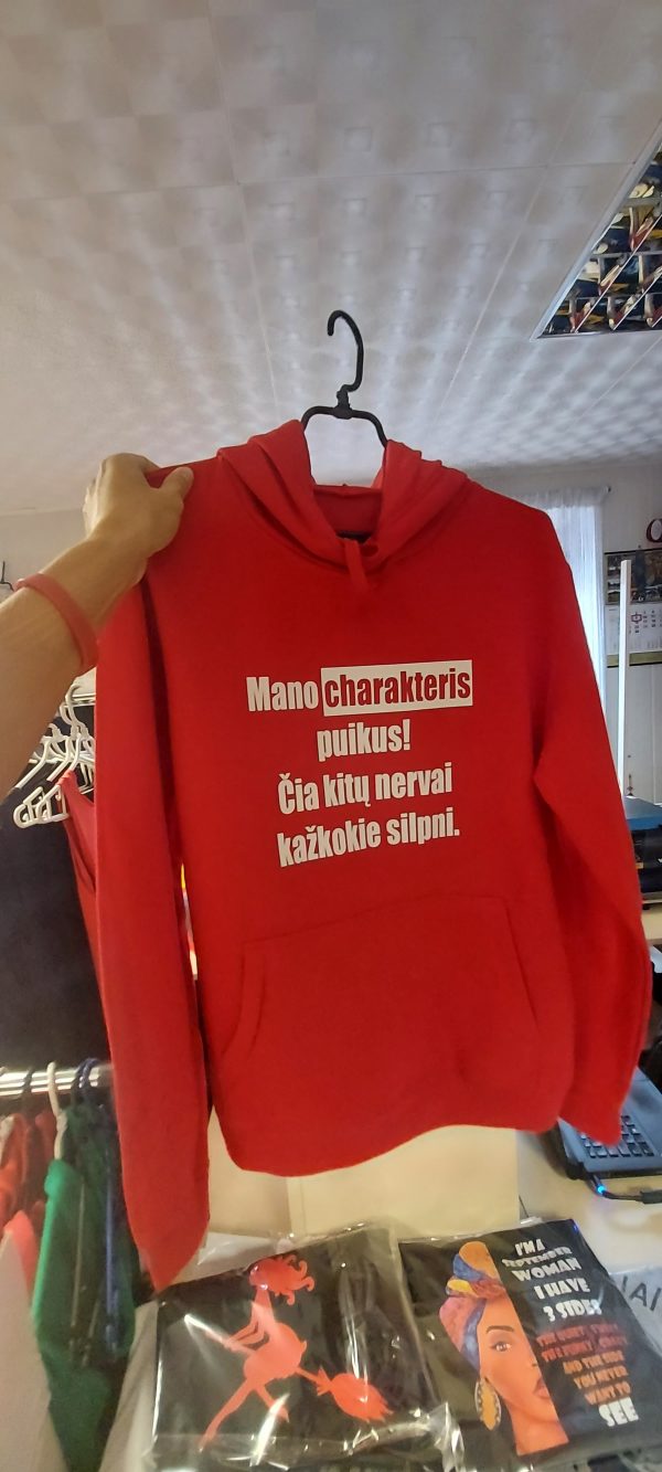 Džemperis: Mano charakteris puikus, čia kitų nervai kažkokie silpni