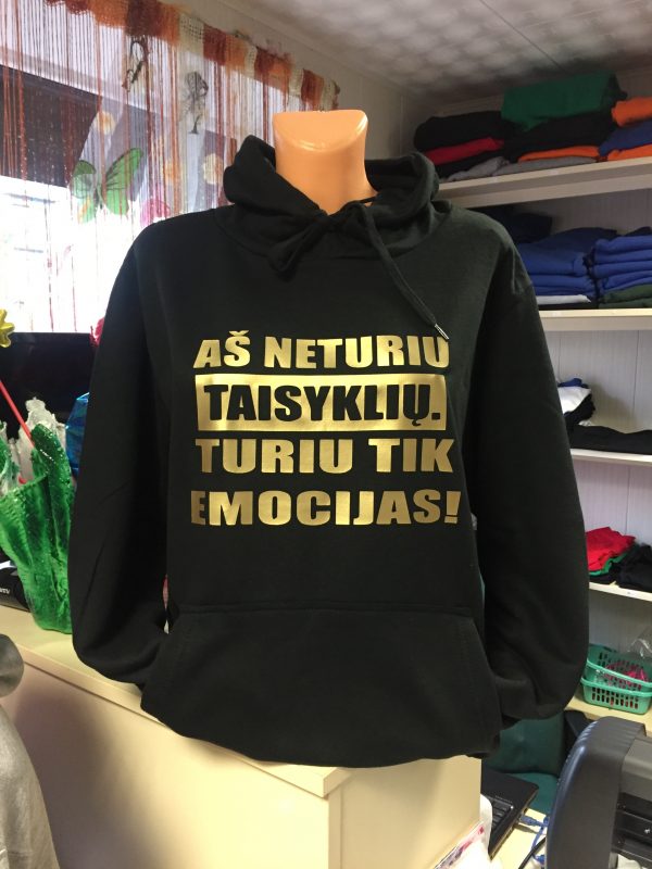 Džemperis: Aš neturiu taisyklių, turiu tik emocijas 