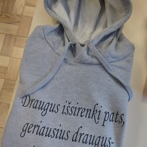Džemperis: Geriausius draugus išrenka laikas