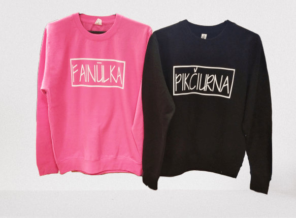 Džemperis: Pikčiurna Džemperis: Pikčiurna