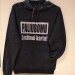 Džemperis: Paliubomu amžinai kartu