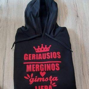 Džemperis: Geriausios gimsta Liepą