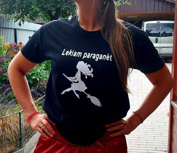 Marškinėliai: Lekiam paraganėt