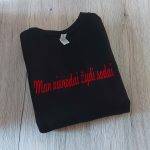 Džemperis: Man vienodai žydi sodai