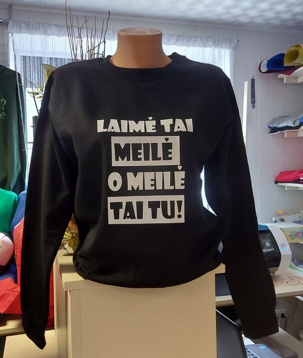 Džemperis: Laimė tai meilė, o meilė tai tu 