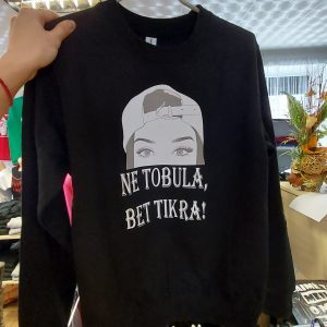 Džemperis: Ne tobula bet tikra 