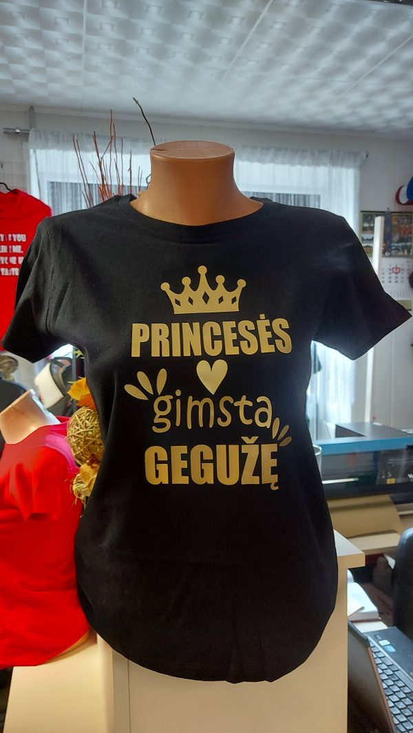 Marškinėliai: Princesės gimsta gegužę 