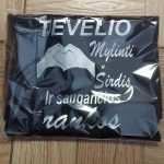 Marškinėliai: Tėvelio mylinti širdis ir saugančios rankos 