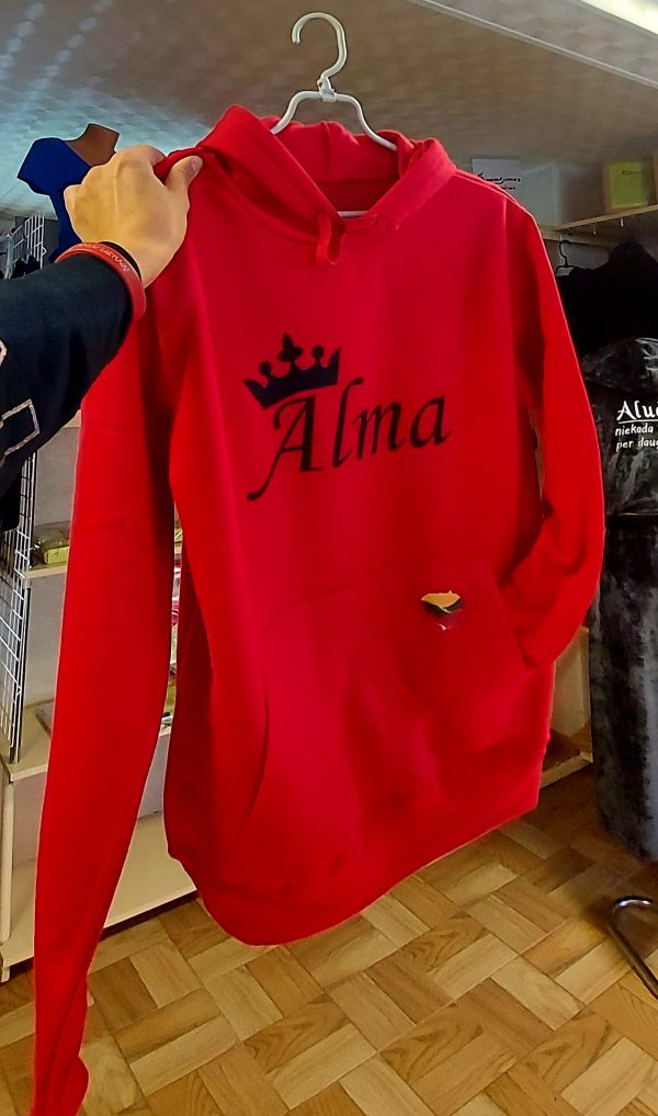 Džemperis: Su vardu ir Lietuvos simbolika