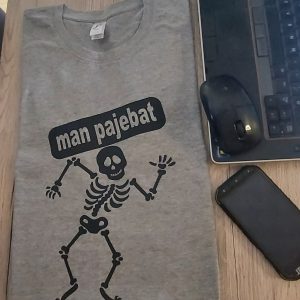 Marškinėliai: Man pajebat su skeletu