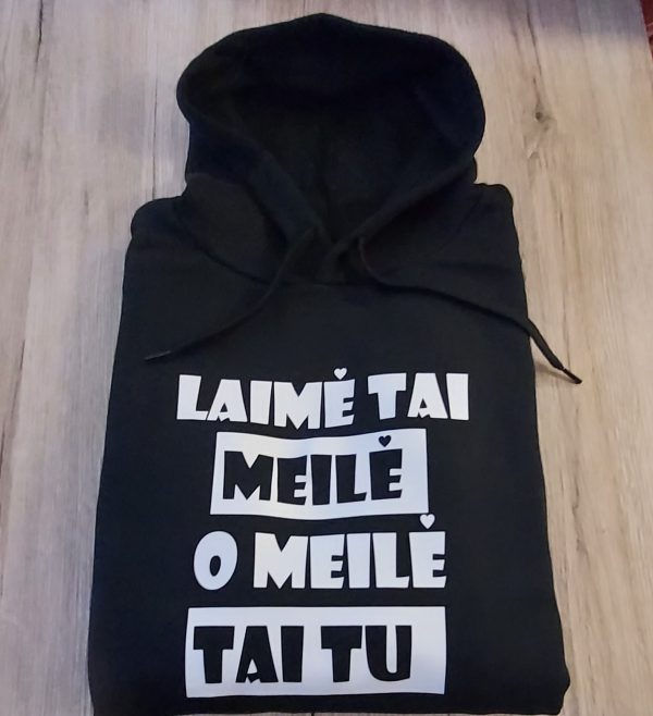 Džemperis: Laimė tai meilė o meilė tai tu