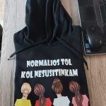 Džemperis: Normalios tol kol nesusitinkam (trys tamsios viena šviesi)  
