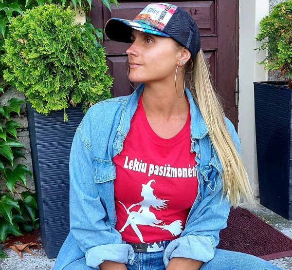 Marškinėliai: Lekiu pasižmonėti 