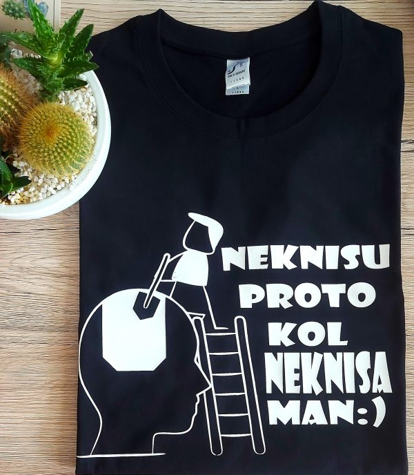 Marškinėliai: Neknisu proto kol neknisa man