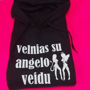 Džemperis: Velnias su angelo veidu